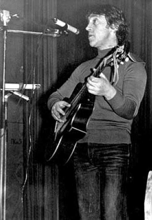 2445242 Из истории Физтеха