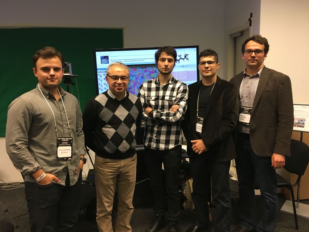 Международная группа исследователей из НИУ ВШЭ, МФТИ и IMT Atlantique (Франция): Халилов М.Р., Калиничев А.Г., Никольский В.П., Кондратюк Н.Д., Стегайлов В.В. Фото: samma.hse.ru
