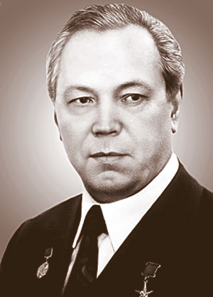 Лидоренко Николай Степанович (2 (15) апреля 1916 — 10 ноября 2009)