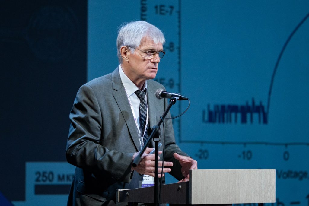 Виктор Иванов, директор Института квантовых технологий МФТИ. Фото: Центр медиа и креатива МФТИ